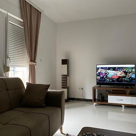 Capital Apartment Prishtina بريشتاين المظهر الخارجي الصورة