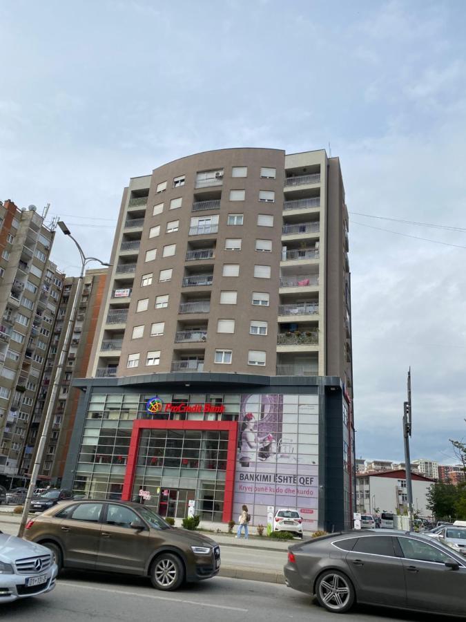 Capital Apartment Prishtina بريشتاين المظهر الخارجي الصورة